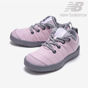 New Balance Moc V1 Bungee Shoes